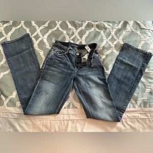 Size 1/2 LONG Maurice’s bootcut jeans